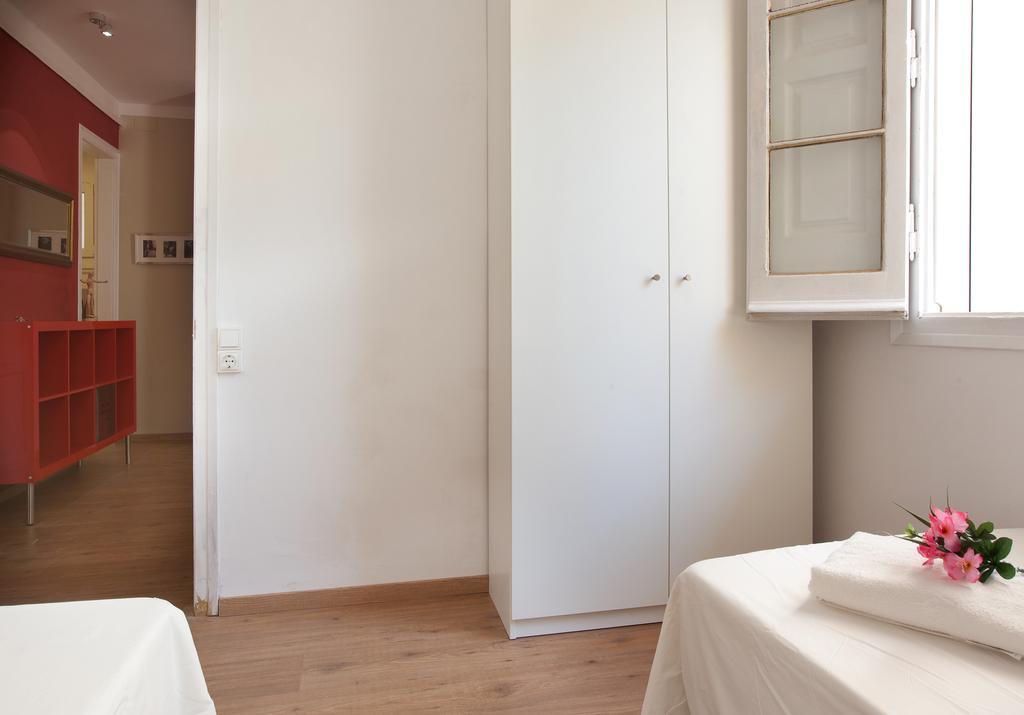 Centric Apartment El Molino Theater P1 바르셀로나 객실 사진